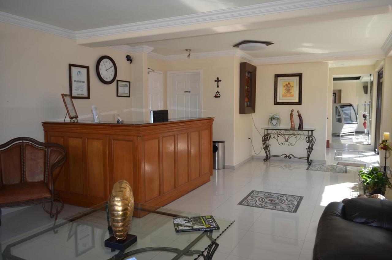 Hotel Y Suites Maria Fernanda Zitácuaro Extérieur photo